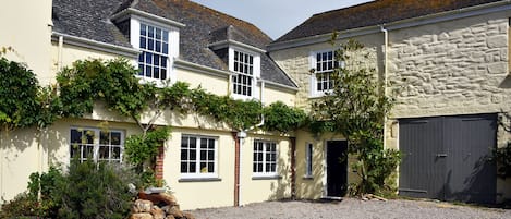 Churchtown House Annex Entrance from Courtyard