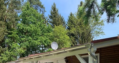 Ruhig am Rand gelegener FerienBungalow für Familie mit 4 Personen