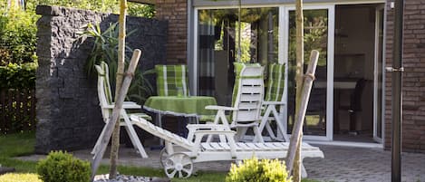 Wind- und sichtgeschützte Terrasse