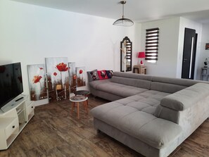 Vacation rental TAILLADES house for rent living room