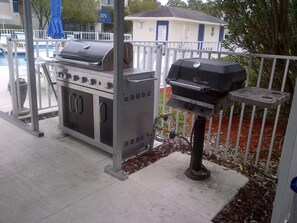 BBQ under pool canopy