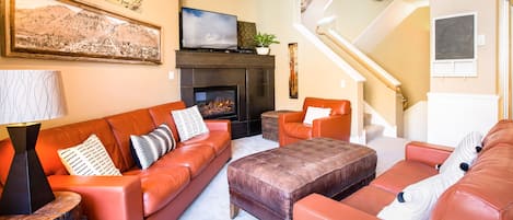 1-Telluride-Pacific-Place-Too-Living-Fireplace-Web (1).jpg