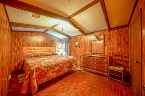 Master Bed Room Cottage