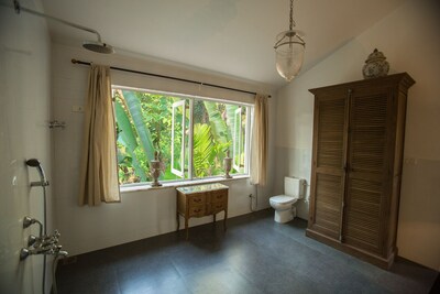 Luxury Villa in South Goa - 6 Br/ 5 Bath 