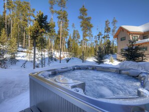 Homestead Chalet 8, Patio 4