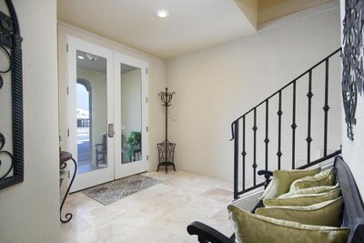 Foyer entry