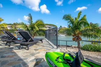 Holoholo Hale by Gather w/ Marina Views, Jacuzzi, AC, & Nearby Beaches