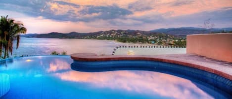 Salt water infinity pool