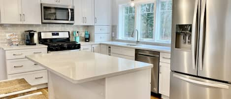 New kitchen with quartz countertops