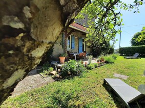 Le jardin et la terrasse