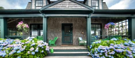 McKinley house front door