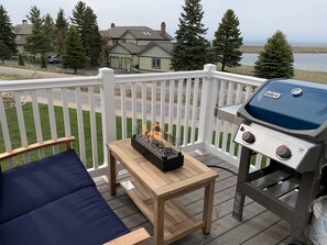 Relaxing lake view - Deep seated teak lounger / table, fire bowl and grill!