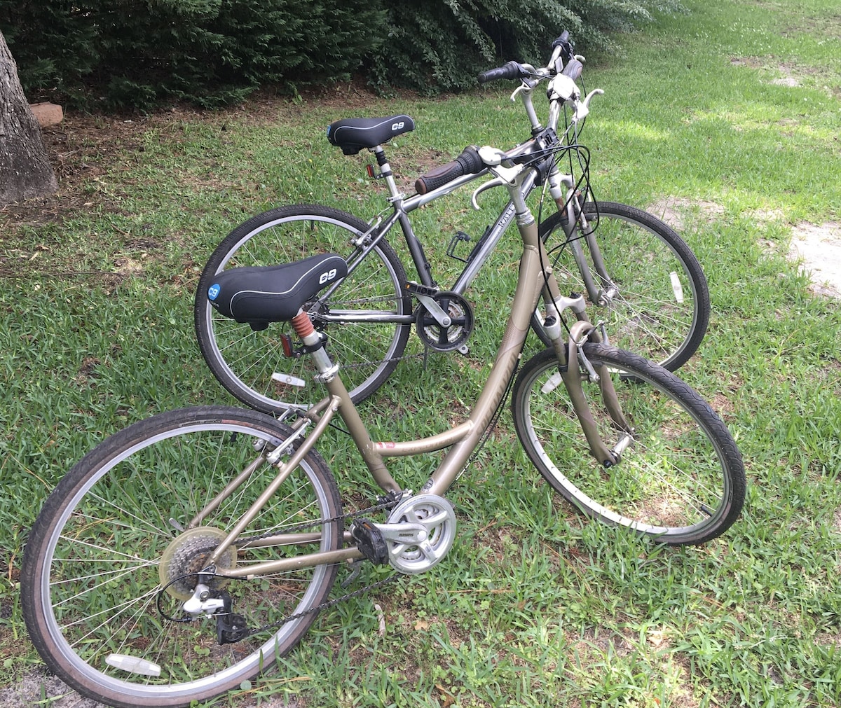 Townhouse near Wrightsville Beach; Free Use of Beach Chairs, Bicycles, Cooler