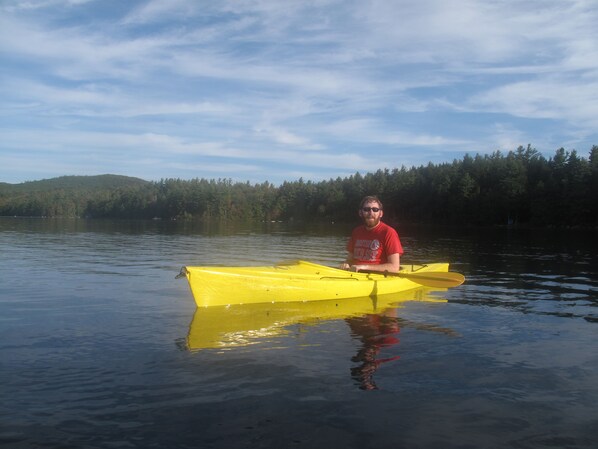 Kayaking on Lake Nubanusit