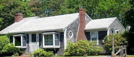 Charming home in South Chatham