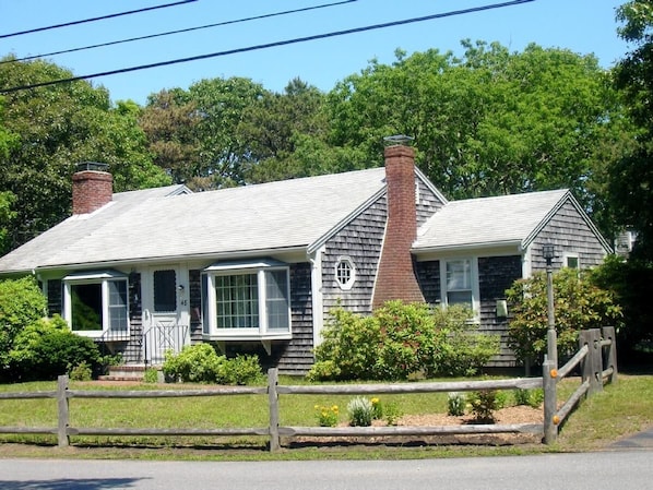 Charming home in South Chatham