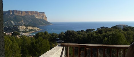 vue panoramique sur cap canaille