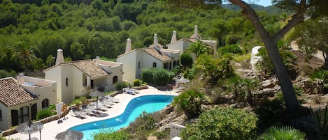 Rooftop view to the pool