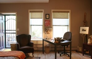 Bedroom with access to deck