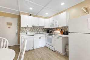 Villa Style 1  Kitchen