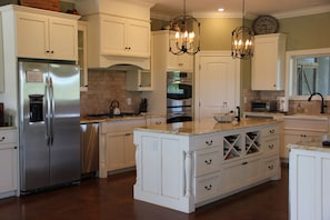 Dream kitchen with double oven