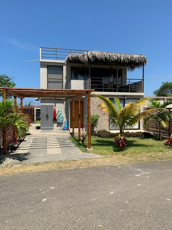 Villa 12 Ovean view hill