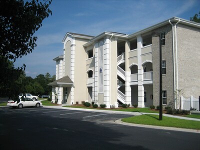 Luxury Vacation Condo At Oyster Bay- Free Wifi, Linens & Towels