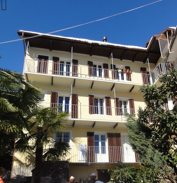 Unser Haus Cadibrutt im winzigen alten Ortsteil Camogno