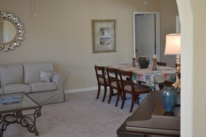 Living room / dining room combo