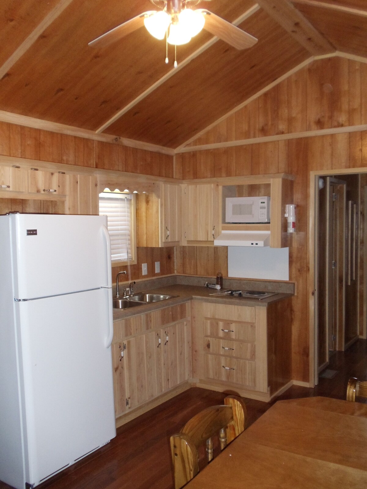 Three Chimneys Cabin with Beautiful Views of the Shenandoah Valley