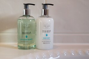 Badezimmerausstattung