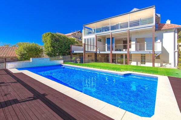 the incredibly spacious family home with pool