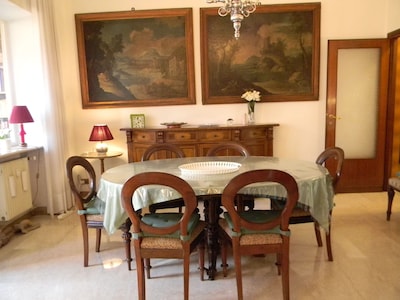 Amplio y elegante apartamento en Monte Verde Vecchio (colina del Janículo).