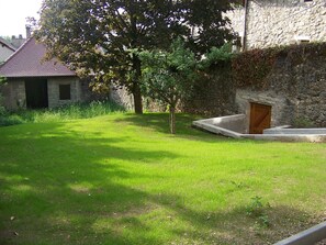 private entrance