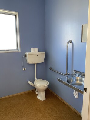Ensuite off Double Room