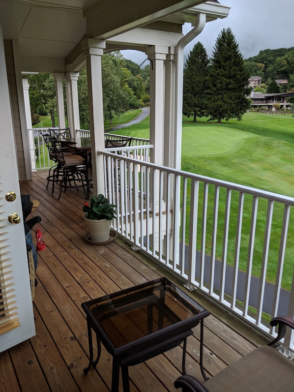 Private balcony on 9th fairway