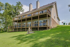 Backside of the house overlooking Center Hill Lake.