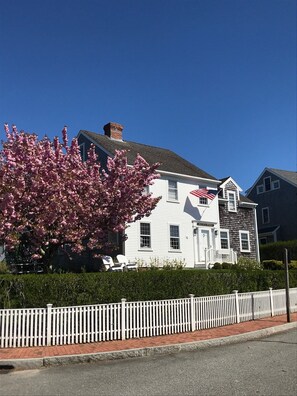 Corner view with picket fence