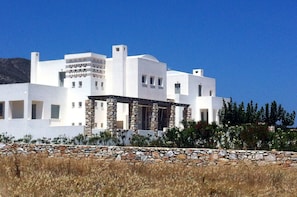 Villa Mella, vue générale extérieure