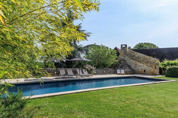 Piscine de 19m de long