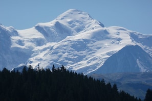 Skidåkning och snöaktiviteter