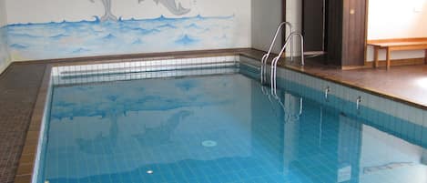 Schwimmbad in der Wohnanlage Alpenappartements