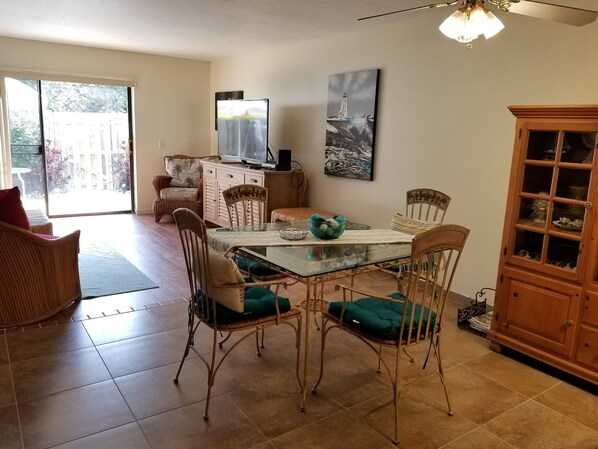 Kitchen-Dinning