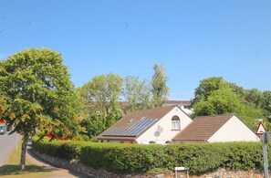 Swallowtails 4 bedroom detached in large private maintained lawned garden
