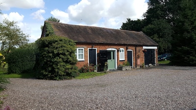 Semi-rural Shropshire - Cómodo y céntrico para muchos lugares interesantes