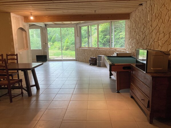 Game room