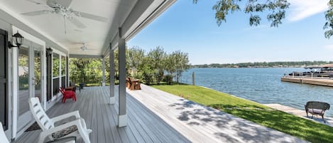 Awesome back porch views!