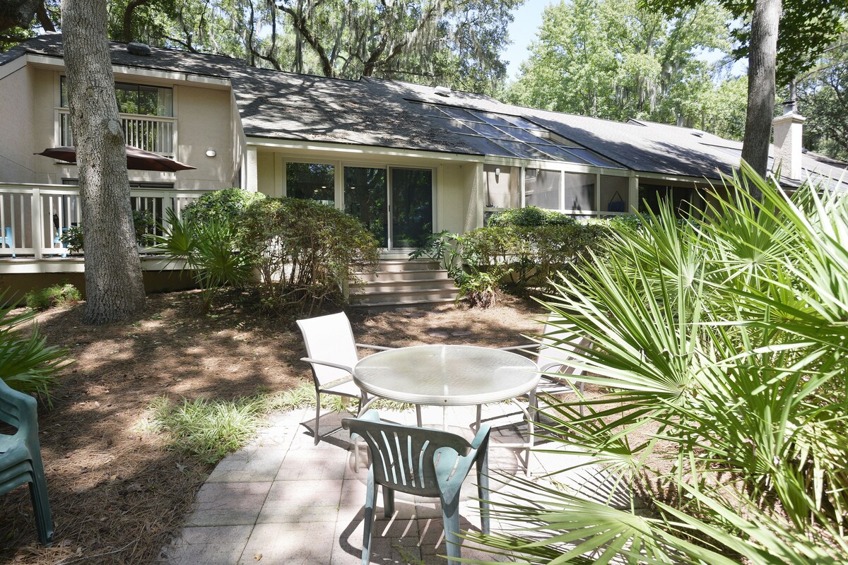 SeaPines, Walk to the Beach Club, Updated, Pet friendly