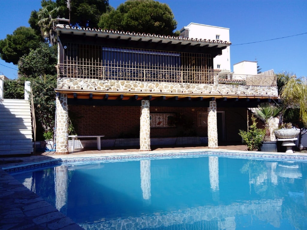 Picture of villa