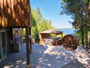 Sauna and Hot Tub